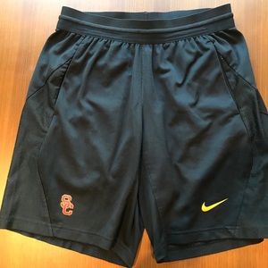 Nike DriFit men’s USC football gym shorts size S